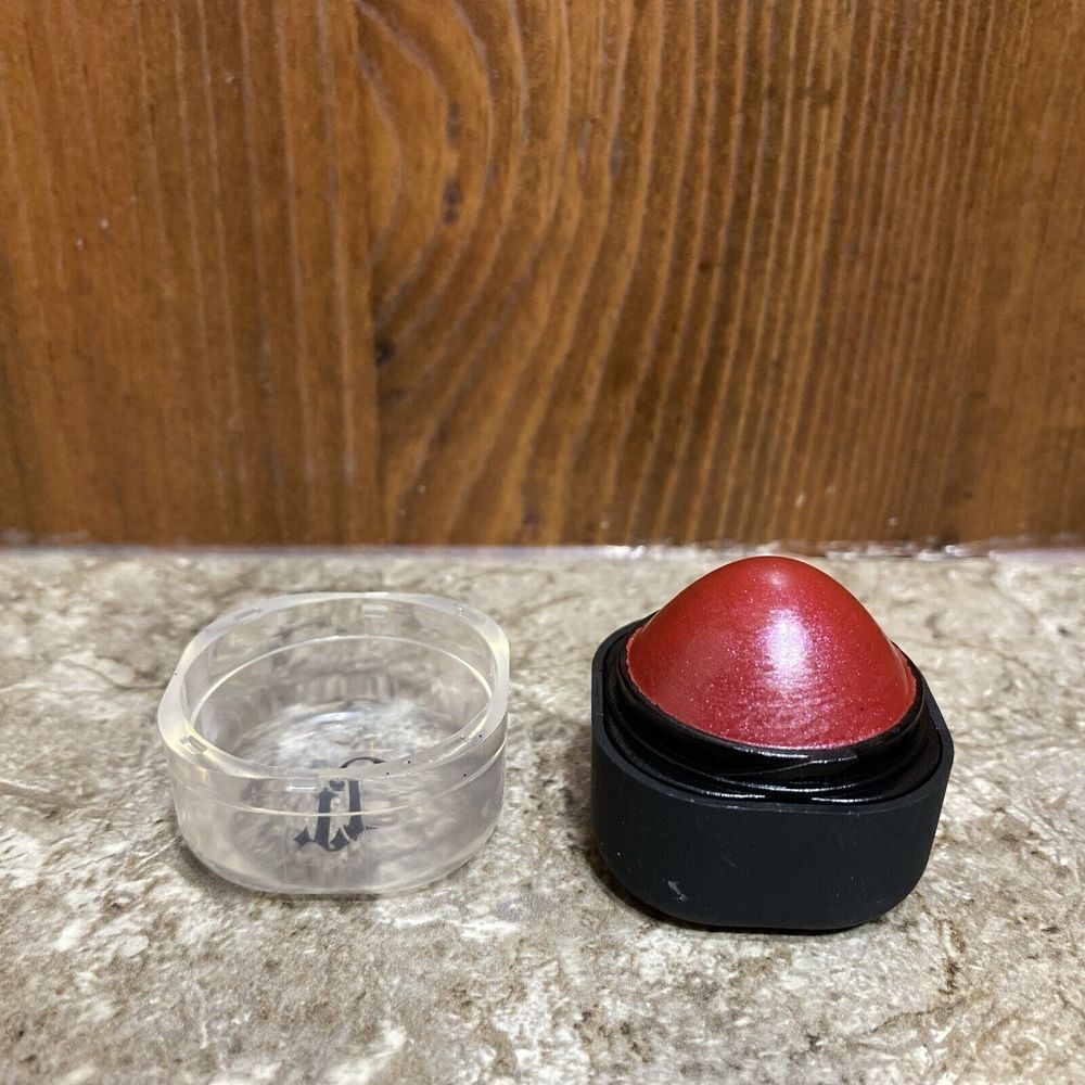 Tattoo Junkie Glitter Lip Balm In Shade Scorcher #4119-W New‎